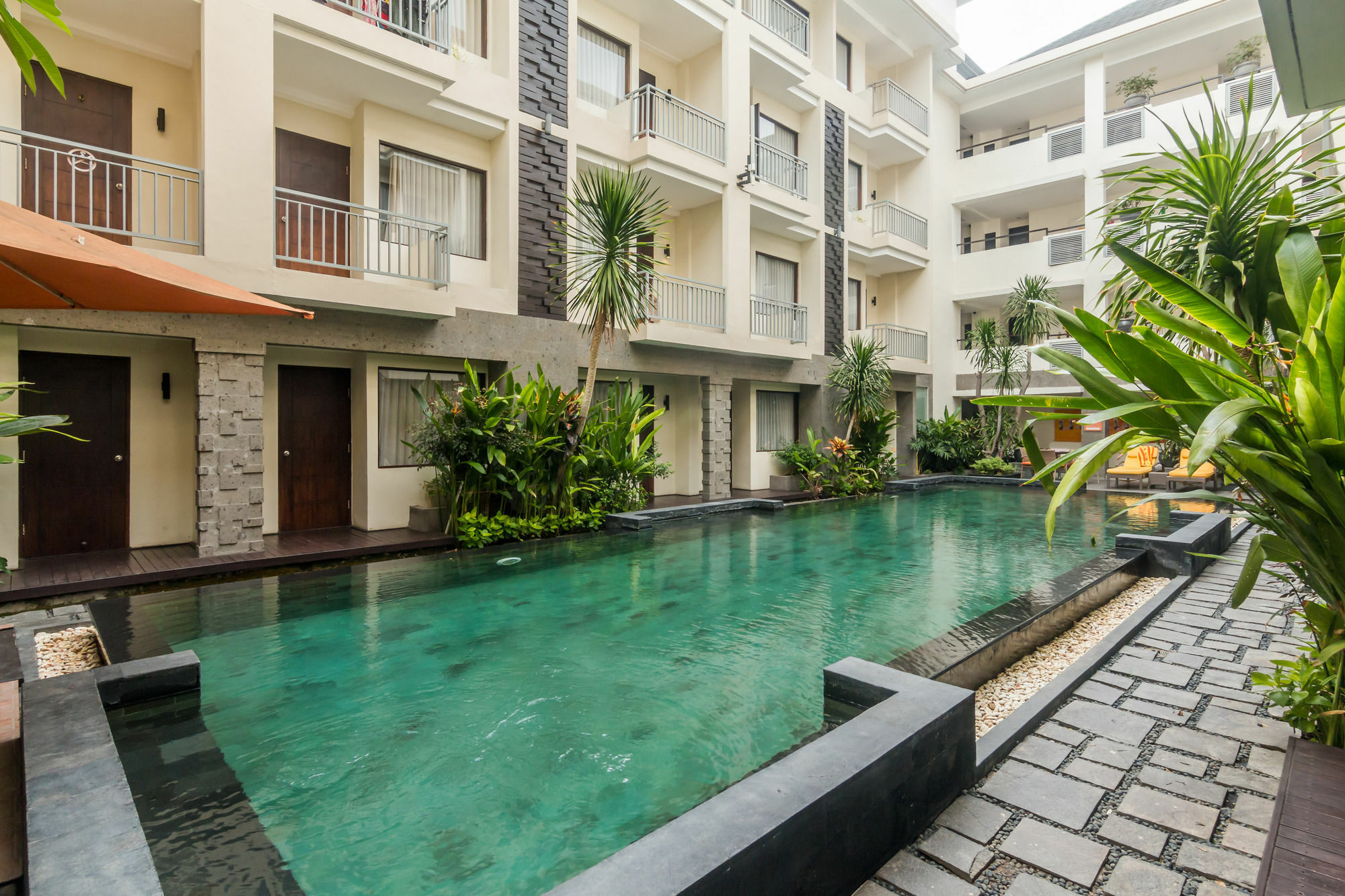 Zen Rooms Legian Dewi Sri Kuta Lombok Eksteriør billede