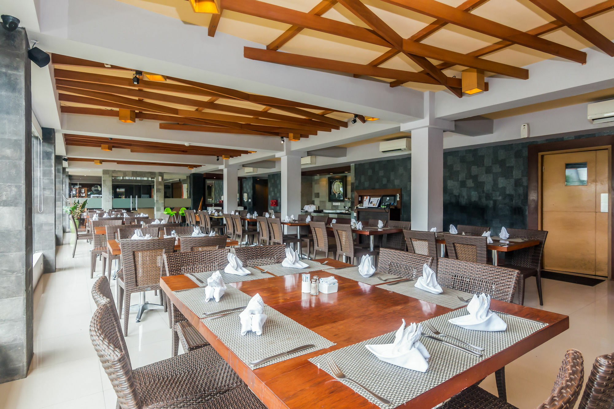 Zen Rooms Legian Dewi Sri Kuta Lombok Eksteriør billede